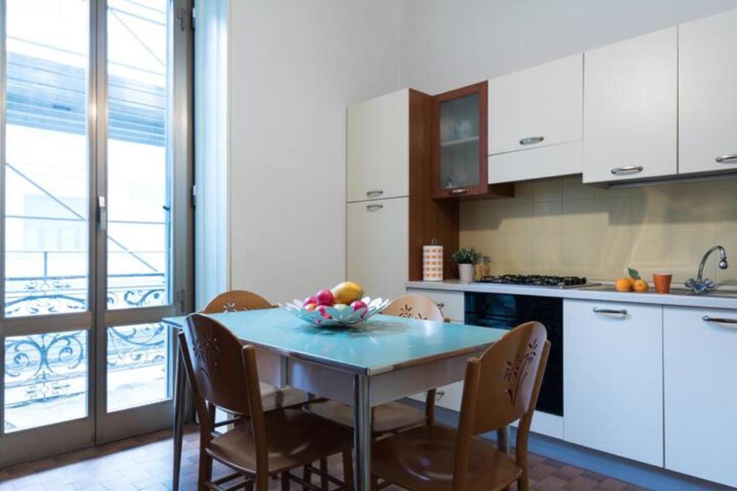 Stazione Centrale Vintage Apartment Milano Eksteriør billede